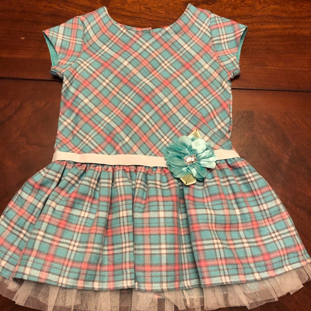 3 for $15 SALE Adorable 2T short-sleeve dress, tulle under skirt